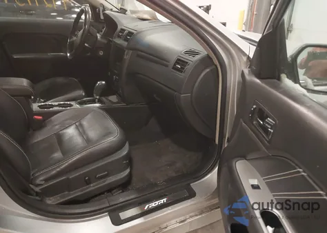 2011 Ford Fusion Sport from USA, damaged, VIN 3FAHP0DC5BR302945